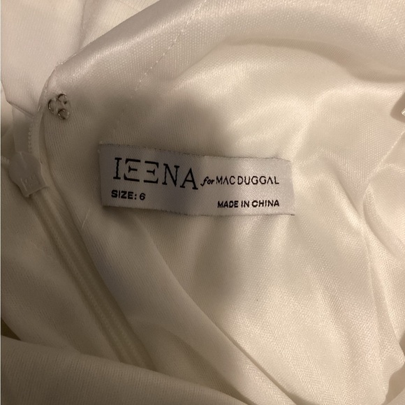 Ieena MacDuggal Beaded Halter Jersey Evening Gown Size 6 - Picture 8 of 10